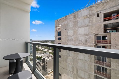 Condo in Miami, Florida, 2 bedrooms  № 2088979 - photo 6