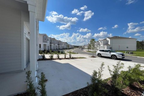 Adosado en alquiler en Kissimmee, Florida, 3 dormitorios, 166.57 m2 № 1917277 - foto 3