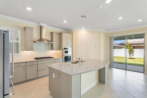 Villa ou maison à louer à Orlando, Floride: 6 chambres, 385.54 m2 № 2143888 - photo 10