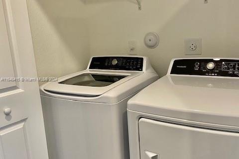 Купить таунхаус в Майами, Флорида 3 спальни, 128.02м2, № 1963309 - фото 15