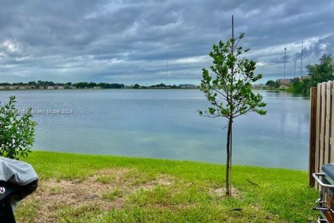 Таунхаус в Майами, Флорида 3 спальни, 128.02м2 № 1963309