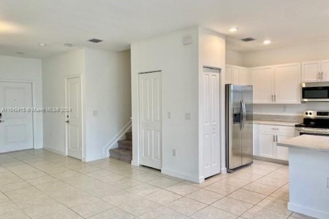 Купить таунхаус в Майами, Флорида 3 спальни, 128.02м2, № 1963309 - фото 8