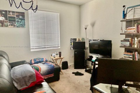 Купить таунхаус в Майами, Флорида 3 спальни, 128.02м2, № 1963309 - фото 20