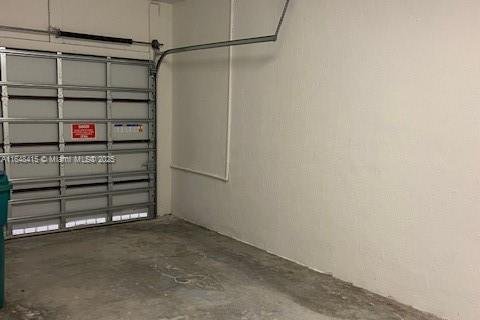 Купить таунхаус в Майами, Флорида 3 спальни, 128.02м2, № 1963309 - фото 23