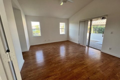 Casa en alquiler en Boynton Beach, Florida, 4 dormitorios, 199.09 m2 № 2188256 - foto 12