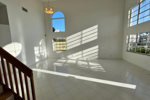 Casa en alquiler en Boynton Beach, Florida, 4 dormitorios, 199.09 m2 № 2188256 - foto 6