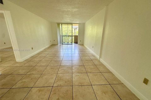 Appartement à louer à North Miami, Floride: 1 chambre, 66.33 m2 № 2085293 - photo 7