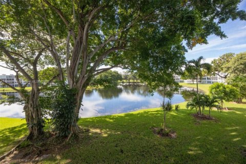 Condominio en venta en Deerfield Beach, Florida, 1 dormitorio, 66.43 m2 № 1941982 - foto 27