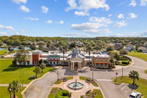 Купить виллу или дом в Ленд-о-Лейкс, Флорида 9 комнат, 221.94м2, № 2425464 - фото 28