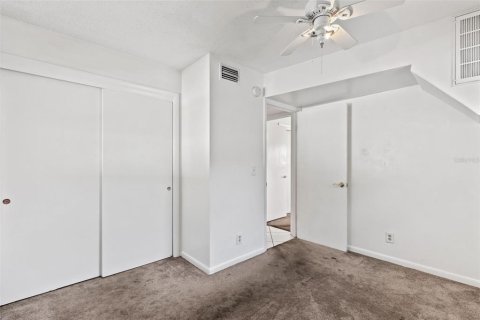 Купить виллу или дом в Тампа, Флорида 3 комнаты, 121.98м2, № 2095115 - фото 27