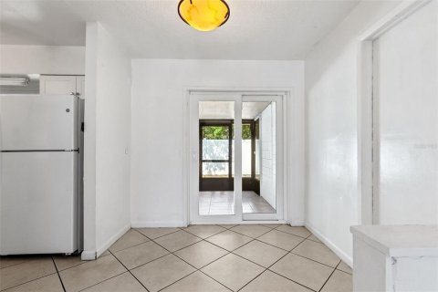Купить виллу или дом в Тампа, Флорида 3 комнаты, 121.98м2, № 2095115 - фото 9