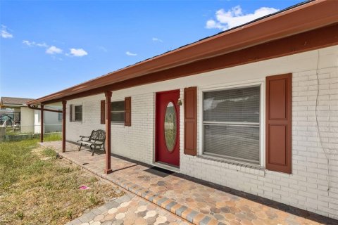 Купить виллу или дом в Тампа, Флорида 3 комнаты, 121.98м2, № 2095115 - фото 4
