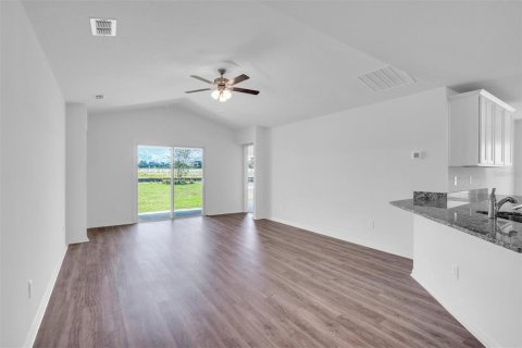 Villa ou maison à louer à Ocala, Floride: 3 chambres, 142.7 m2 № 2419911 - photo 7