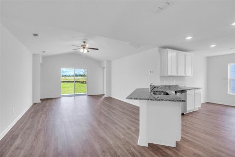 Villa ou maison à louer à Ocala, Floride: 3 chambres, 142.7 m2 № 2419911 - photo 6