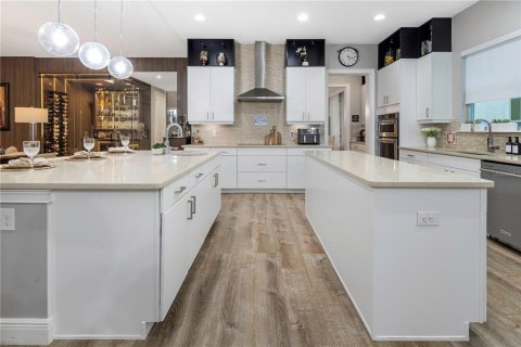 Casa en venta en Orlando, Florida, 7 dormitorios, 495.08 m2 № 1910154 - foto 10