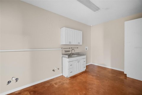 Immobilier commercial à vendre à Tampa, Floride: 232.26 m2 № 1898730 - photo 24