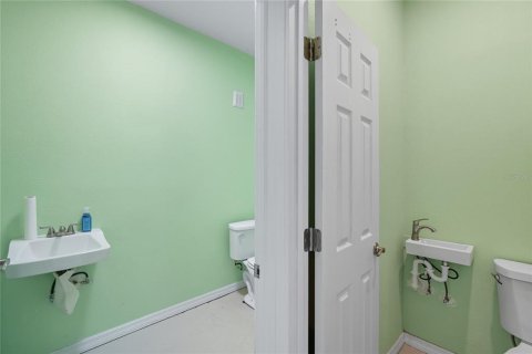 Immobilier commercial à vendre à Tampa, Floride: 232.26 m2 № 1898730 - photo 10