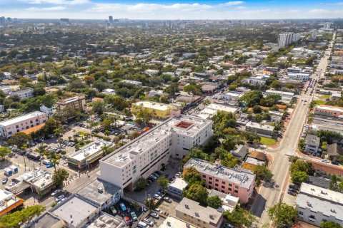 Condominio en venta en Miami, Florida, 2 dormitorios, 81.94 m2 № 2032034 - foto 29