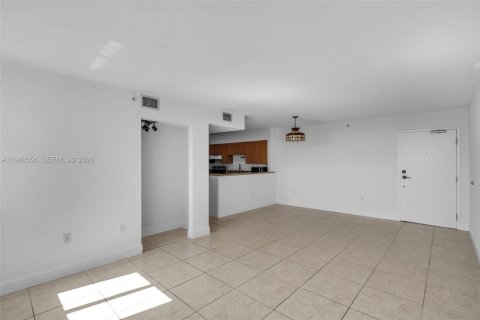 Condominio en venta en Miami, Florida, 2 dormitorios, 81.94 m2 № 2032034 - foto 5