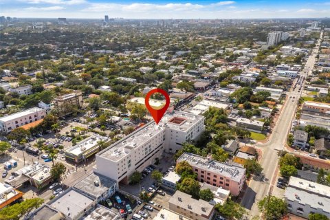 Condominio en venta en Miami, Florida, 2 dormitorios, 81.94 m2 № 2032034 - foto 28