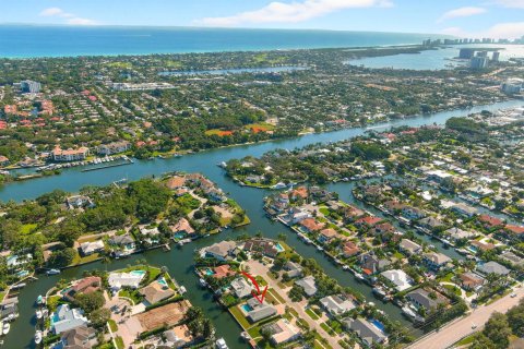 House in Palm Beach Gardens, Florida 4 bedrooms, 215.81 sq.m. № 2171831 - photo 6