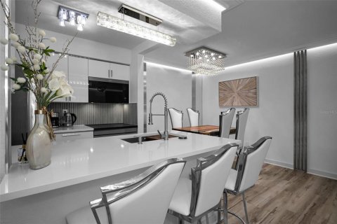 Copropriété à vendre à Largo, Floride: 2 chambres, 76.46 m2 № 2232169 - photo 16