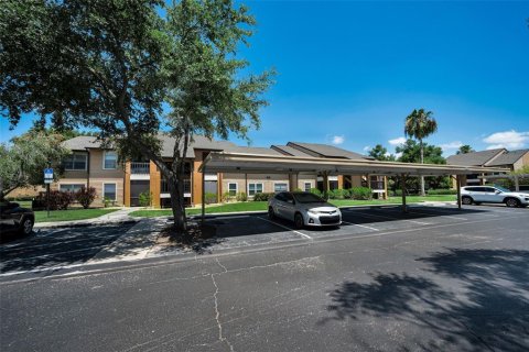 Copropriété à vendre à Largo, Floride: 2 chambres, 76.46 m2 № 2232169 - photo 2