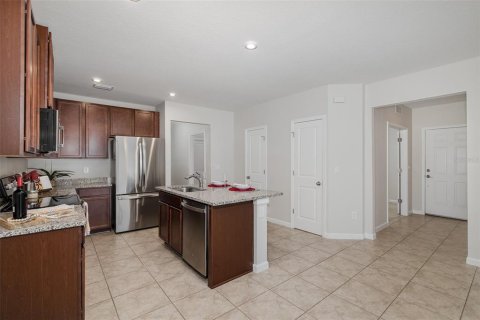 Villa ou maison à vendre à Land O' Lakes, Floride: 3 chambres, 142.33 m2 № 2142332 - photo 8
