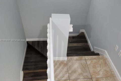 Townhouse in Miami, Florida 4 bedrooms, 214.79 sq.m. № 2033264 - photo 9