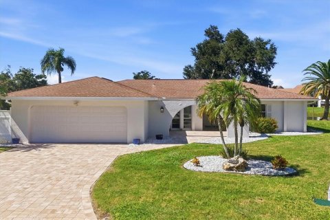 Villa ou maison à vendre à Venice, Floride: 3 chambres, 193.79 m2 № 2428925 - photo 2