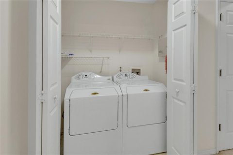 Casa en venta en DeLand, Florida, 4 dormitorios, 227.42 m2 № 2386100 - foto 29
