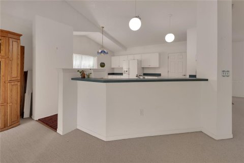 Casa en venta en DeLand, Florida, 4 dormitorios, 227.42 m2 № 2386100 - foto 13