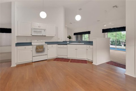 Casa en venta en DeLand, Florida, 4 dormitorios, 227.42 m2 № 2386100 - foto 15