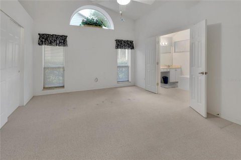 Casa en venta en DeLand, Florida, 4 dormitorios, 227.42 m2 № 2386100 - foto 16