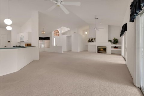 Casa en venta en DeLand, Florida, 4 dormitorios, 227.42 m2 № 2386100 - foto 7