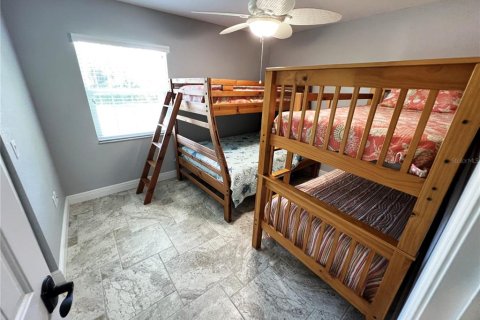 House in Port Charlotte, Florida 3 bedrooms, 118.73 sq.m. № 1901191 - photo 20