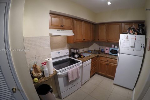Apartamento en alquiler en Fort Lauderdale, Florida, 1 dormitorio, 63.64 m2 № 2011426 - foto 5