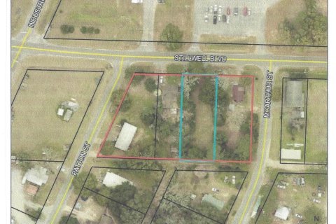 Commercial property in Crestview, Florida № 558042 - photo 1