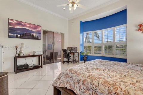 Casa en venta en Miramar, Florida, 4 dormitorios, 224.27 m2 № 1982827 - foto 22