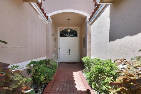 Casa en venta en Miramar, Florida, 4 dormitorios, 224.27 m2 № 1982827 - foto 4