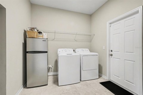 Villa ou maison à vendre à Zephyrhills, Floride: 5 chambres, 349.31 m2 № 2149905 - photo 23