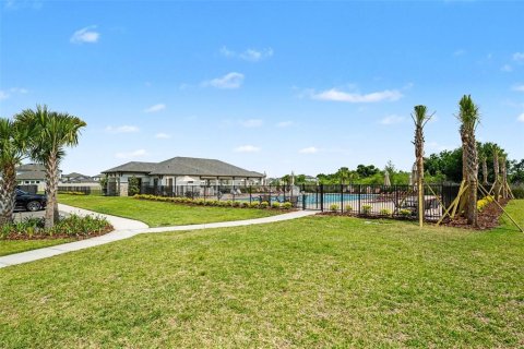 Villa ou maison à vendre à Zephyrhills, Floride: 5 chambres, 349.31 m2 № 2149905 - photo 28