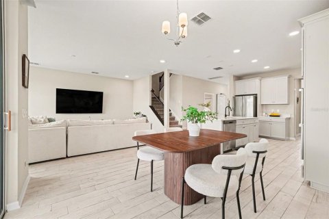 Villa ou maison à vendre à Zephyrhills, Floride: 5 chambres, 349.31 m2 № 2149905 - photo 7