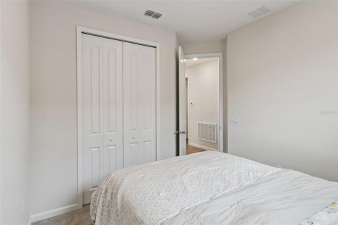 House in Haines City, Florida 4 bedrooms, 180.79 sq.m. № 2214549 - photo 23