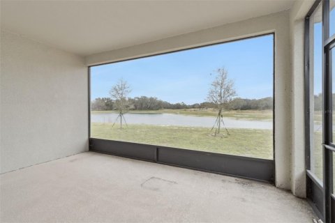 House in Haines City, Florida 4 bedrooms, 180.79 sq.m. № 2214549 - photo 28