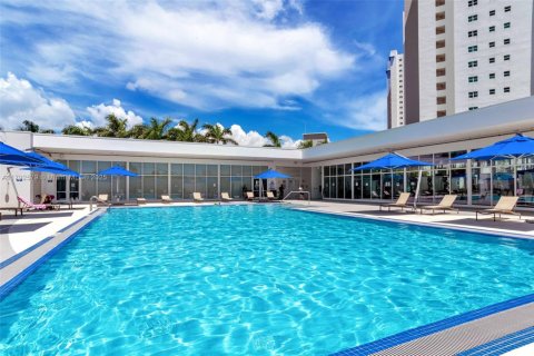 Купить кондоминиум в Норт-Майами, Флорида 2 спальни, 148.92м2, № 1941575 - фото 14