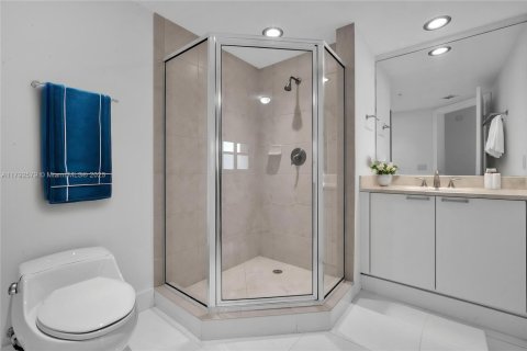 Купить кондоминиум в Норт-Майами, Флорида 2 спальни, 148.92м2, № 1941575 - фото 9