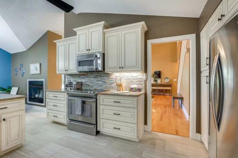 Villa ou maison à vendre à Seminole, Floride: 4 chambres, 229.93 m2 № 2143693 - photo 18
