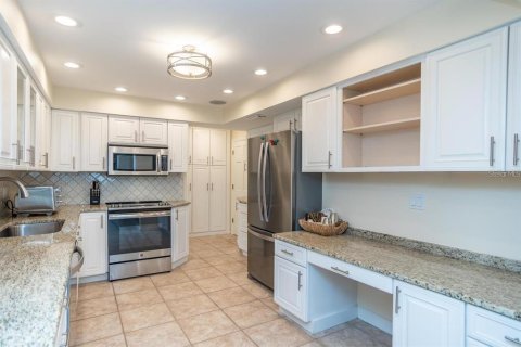 Casa en alquiler en Saint Pete Beach, Florida, 4 dormitorios, 290.51 m2 № 1793902 - foto 24