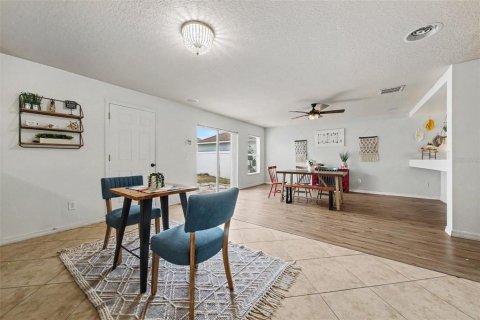 Villa ou maison à vendre à Orlando, Floride: 4 chambres, 276.01 m2 № 2157827 - photo 13
